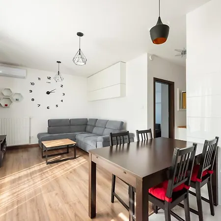 Wilanow 2-bedroom By Bookinghost Apartman Varsó