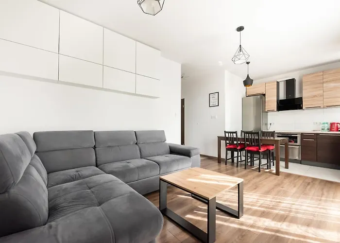 Wilanow 2-bedroom By Bookinghost